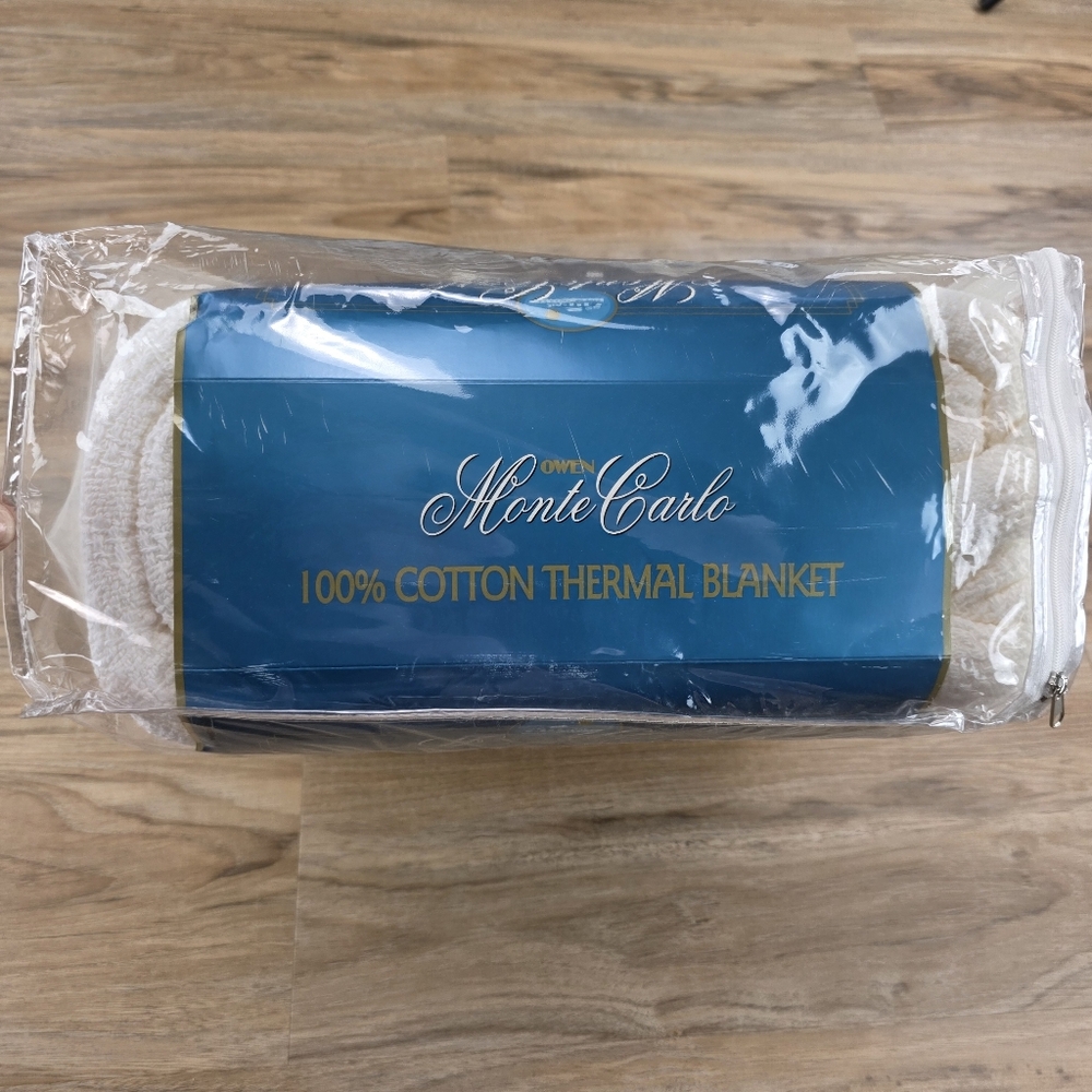 💜NIB Monte Carlo Cotton Thermal King Size Blanket - Picture 3 of 9